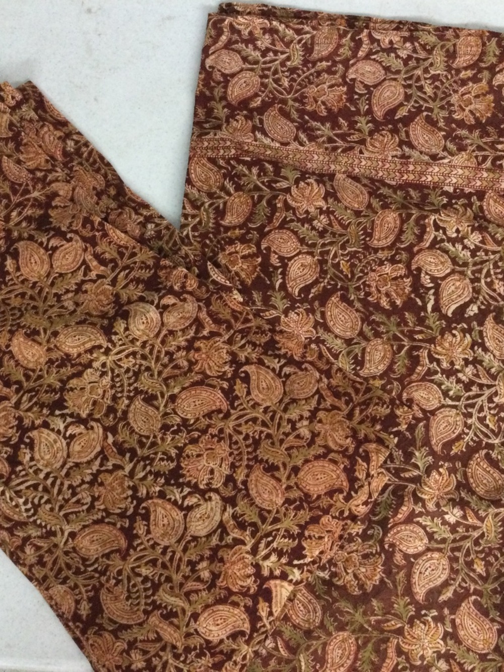 World Market Tablecloth Floral 60 inch square, With 12 Matching Napkins, 21 1/2